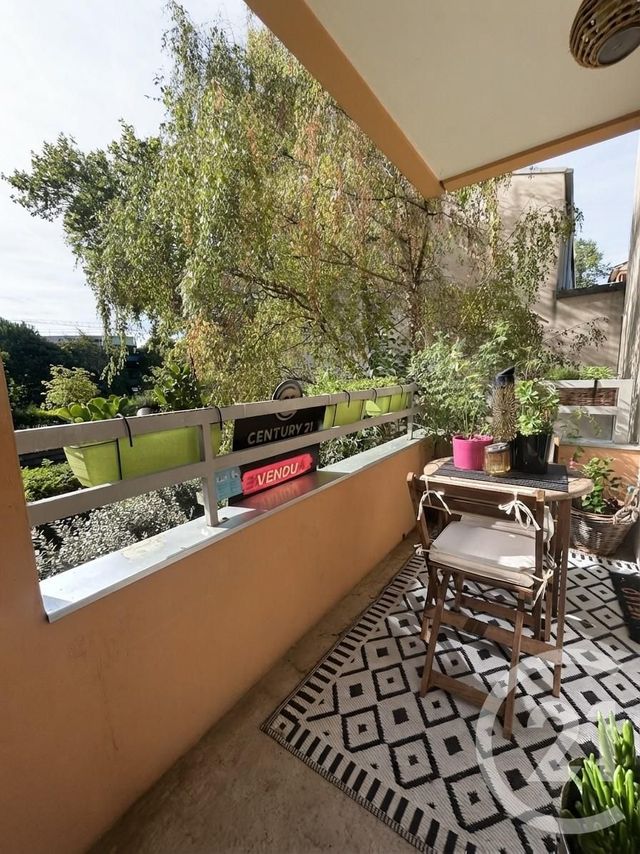 Appartement T4 à vendre - 4 pièces - 81.36 m2 - TOULOUSE - 31 - MIDI-PYRENEES - Century 21 Limayrac
