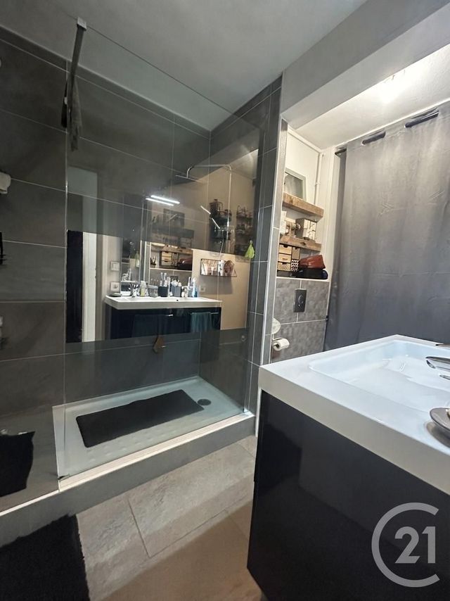 Appartement T4 à vendre - 4 pièces - 81.36 m2 - TOULOUSE - 31 - MIDI-PYRENEES - Century 21 Limayrac