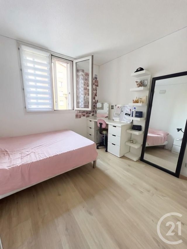 Appartement T4 à vendre - 4 pièces - 81.36 m2 - TOULOUSE - 31 - MIDI-PYRENEES - Century 21 Limayrac