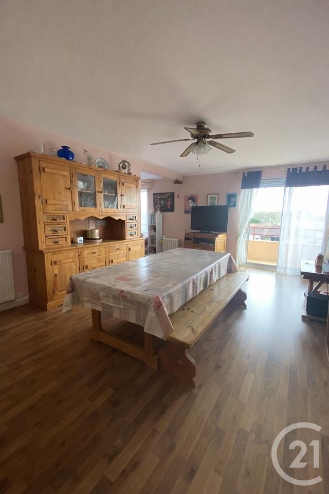 Appartement T4 à vendre - 4 pièces - 83.16 m2 - TOULOUSE - 31 - MIDI-PYRENEES - Century 21 Limayrac