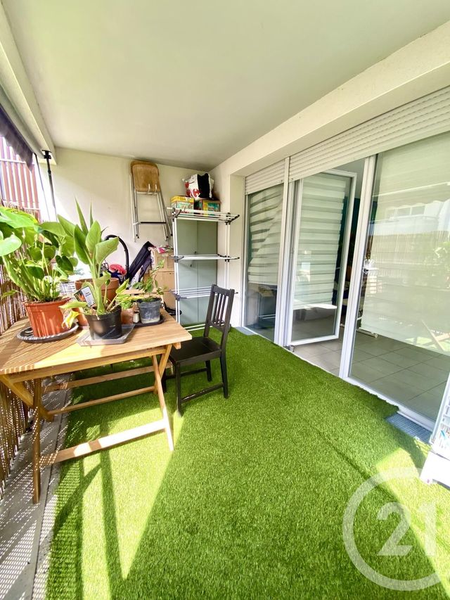 Appartement T4 à vendre - 4 pièces - 81.86 m2 - TOULOUSE - 31 - MIDI-PYRENEES - Century 21 Limayrac