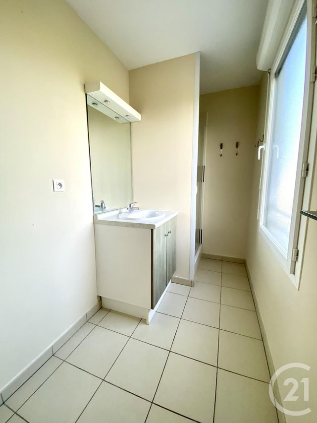 Appartement T2 à vendre - 2 pièces - 57.03 m2 - TOULOUSE - 31 - MIDI-PYRENEES - Century 21 Limayrac