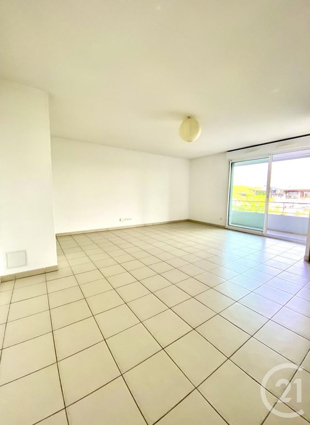Appartement T2 à vendre - 2 pièces - 57.03 m2 - TOULOUSE - 31 - MIDI-PYRENEES - Century 21 Limayrac