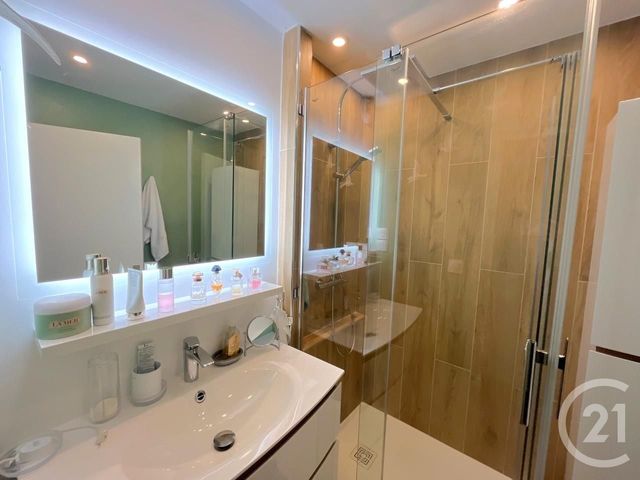 Appartement T3 à vendre - 3 pièces - 97.7 m2 - TOULOUSE - 31 - MIDI-PYRENEES - Century 21 Limayrac