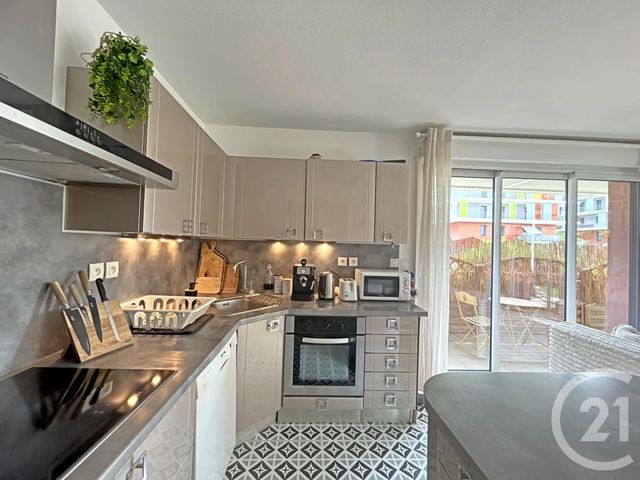 Appartement T4 à vendre - 4 pièces - 82.92 m2 - TOULOUSE - 31 - MIDI-PYRENEES - Century 21 Limayrac