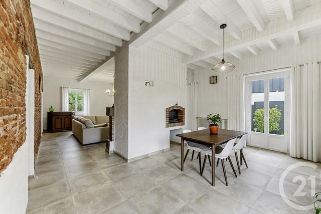 maison à vendre - 8 pièces - 227.0 m2 - TOULOUSE - 31 - MIDI-PYRENEES - Century 21 Limayrac